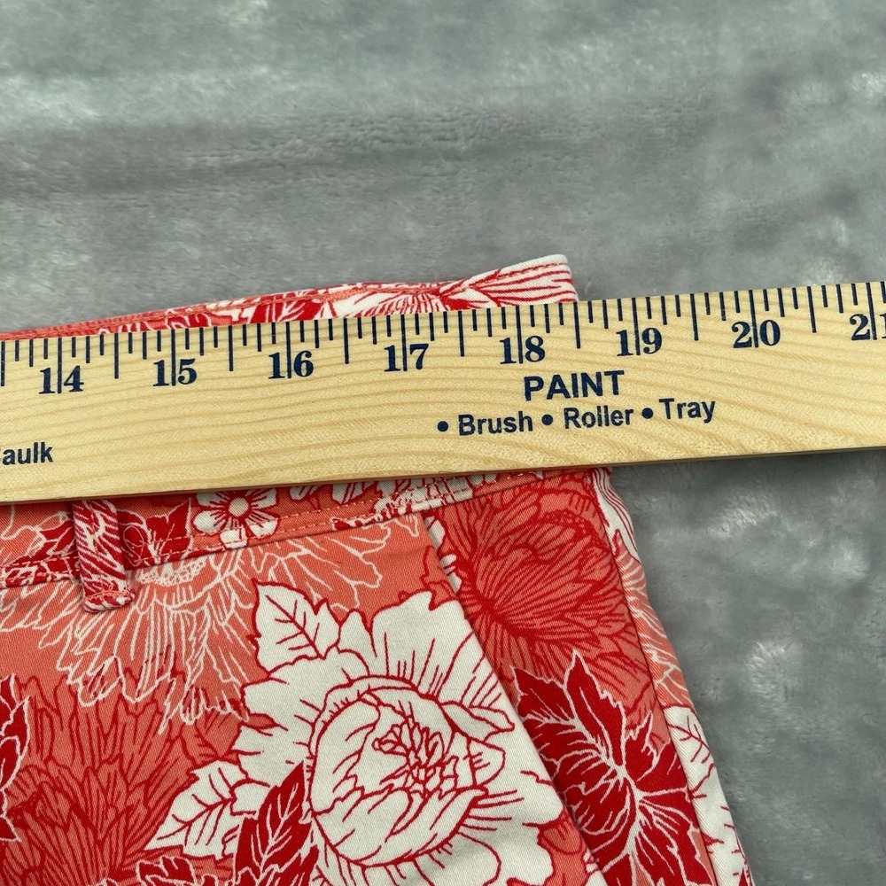 Isaac Mizrahi Shorts 12 Coral Floral Print Cotton Chino 5" Vacation Tropical - Picture 6 of 15